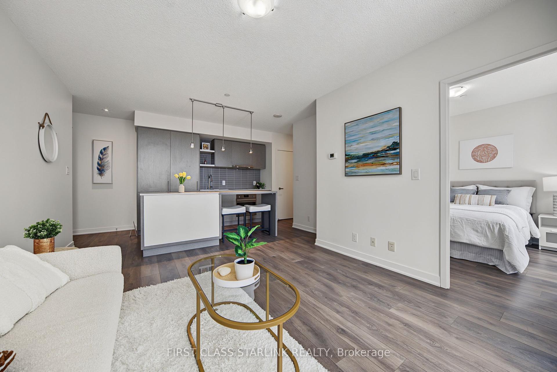 100 Harbour Street 2801 #2801, Toronto — Condo for sale, photo 1