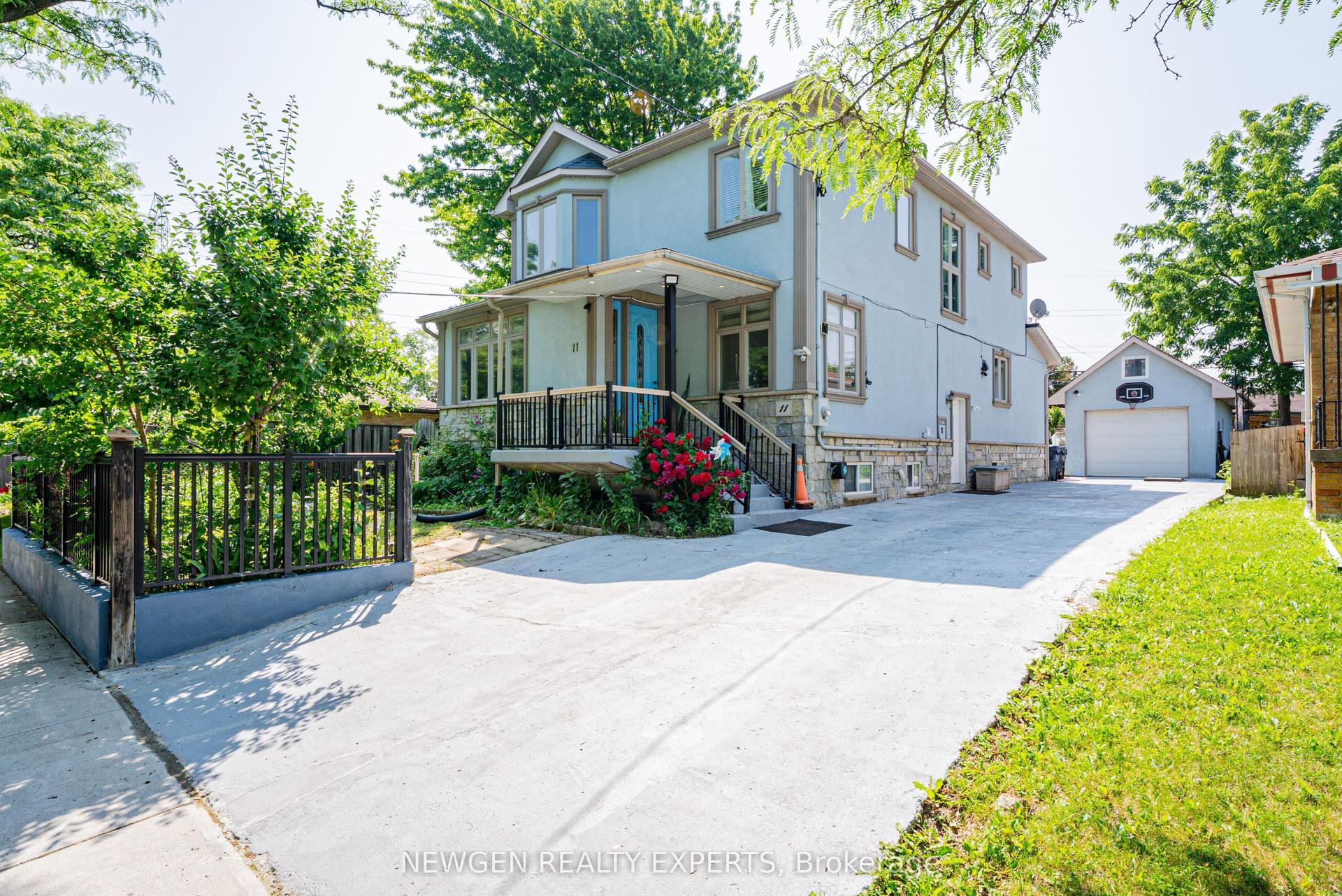 11 Benway Drive — photo 1