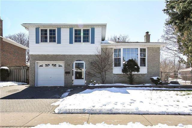 26 Deepdale Drive Bsmt #Bsmt — photo 1
