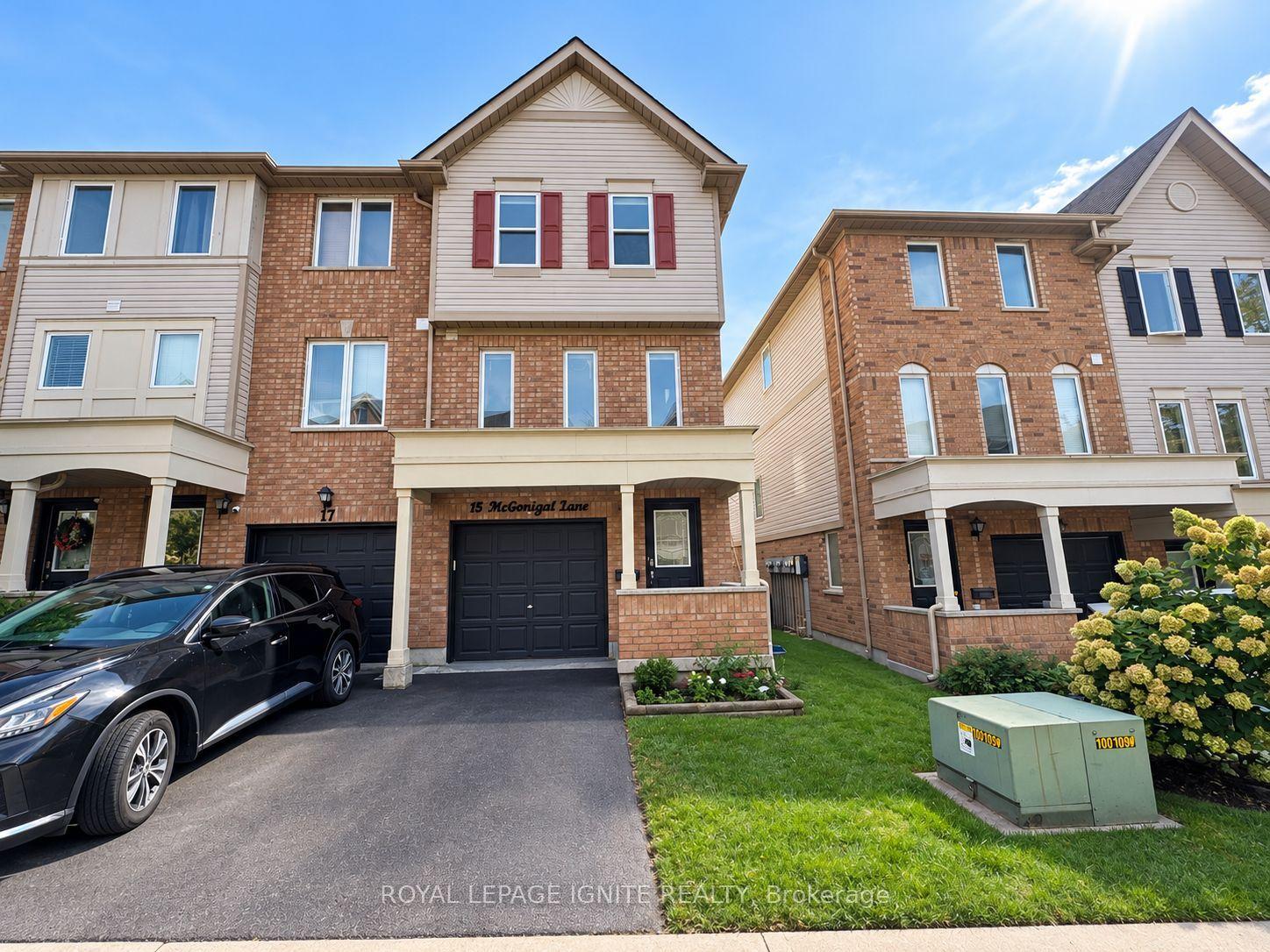 15 Mcgonigal Lane, Ajax — Condo Town for lease, photo 1
