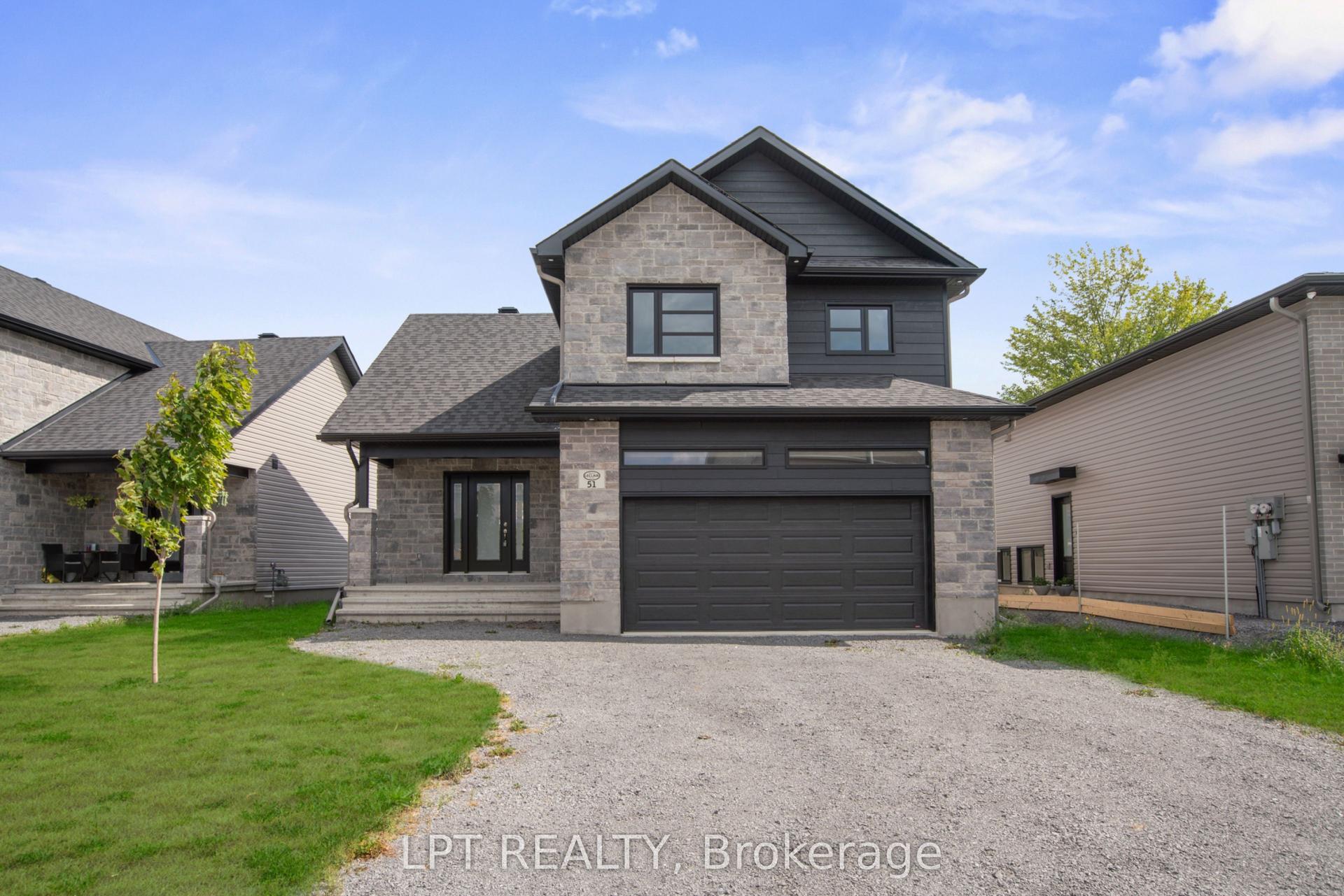 936 Katia Street — photo 1
