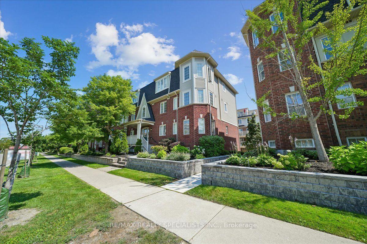 614 Shoreline Drive 5 #5, Mississauga — Condo Town for sale, photo 1