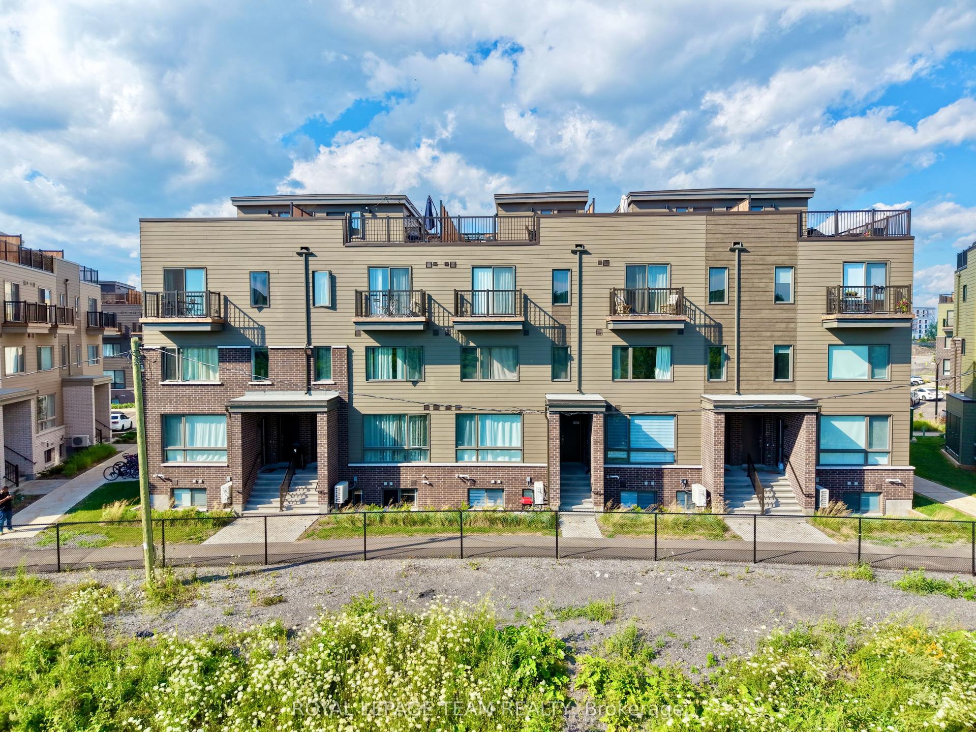 512 Mishi Private, Manor Park - Cardinal Glen and Area — Condo Town for lease, photo 1