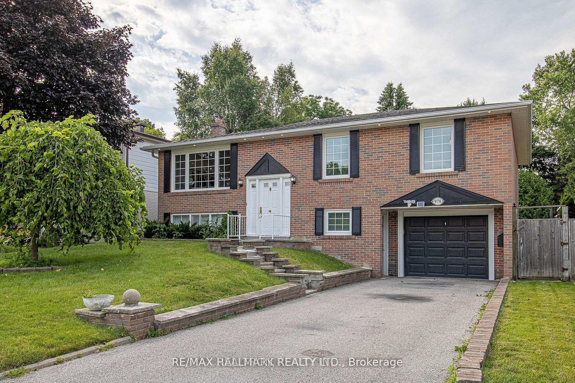 978 Wildwood Drive — photo 1