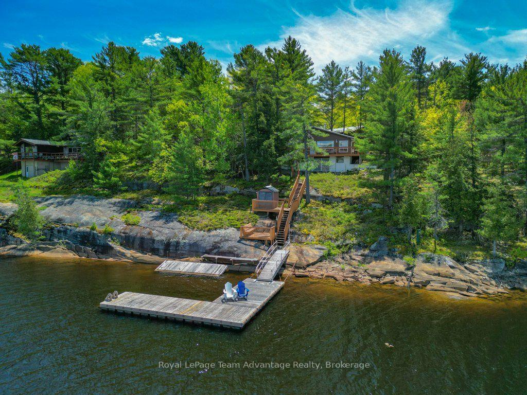 47 Ridgeway Drive — photo 1