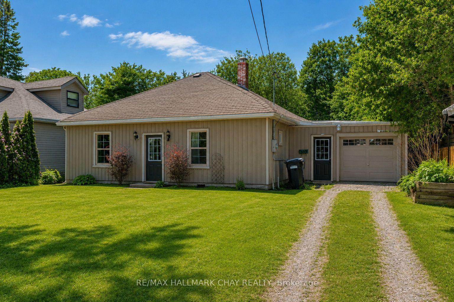 330 Shanty Bay Road — photo 1