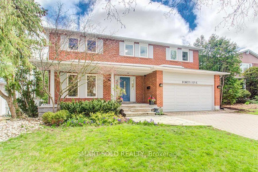 45 Abbeywood Trail MAIN FLOOR #MAIN FLOOR — photo 1
