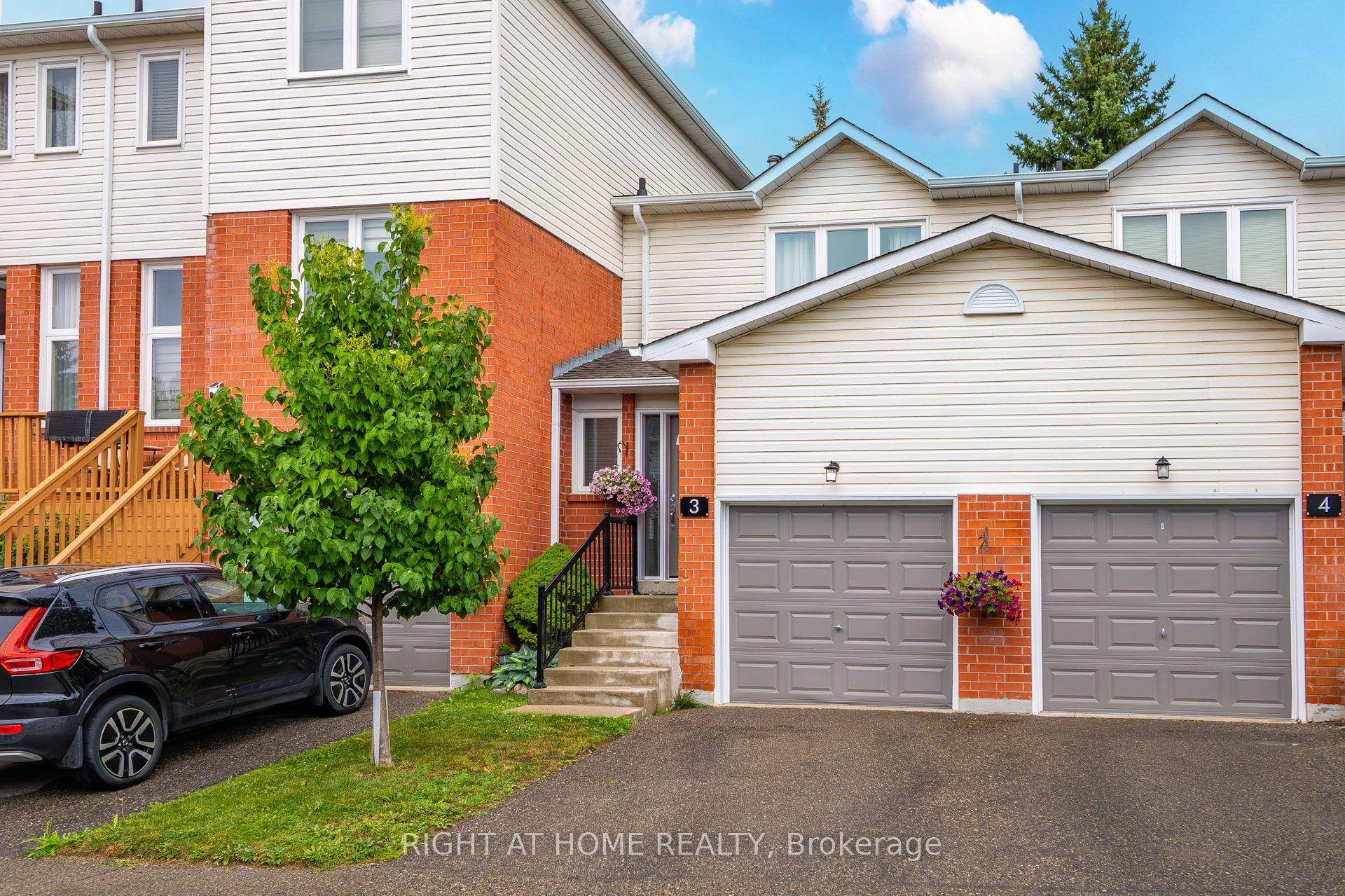 3 Beverly Lane, Halton Hills — Condo Town for sale, photo 1