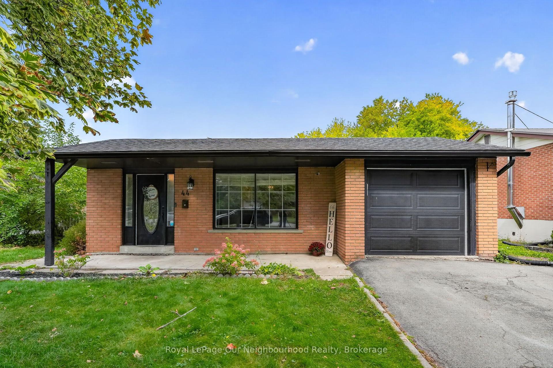 44 Barbara Street, Quinte West — Detached for sale, photo 1
