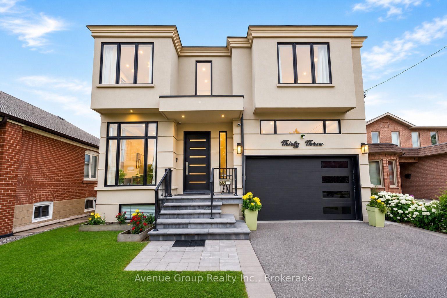 33 Cartwright Avenue, Toronto — Detached for sale, photo 1