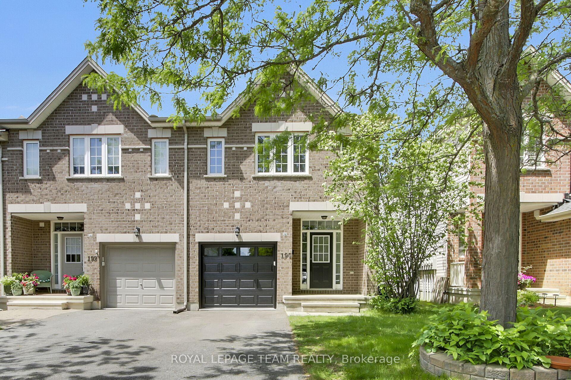 190 Saddlesmith Circle — photo 1