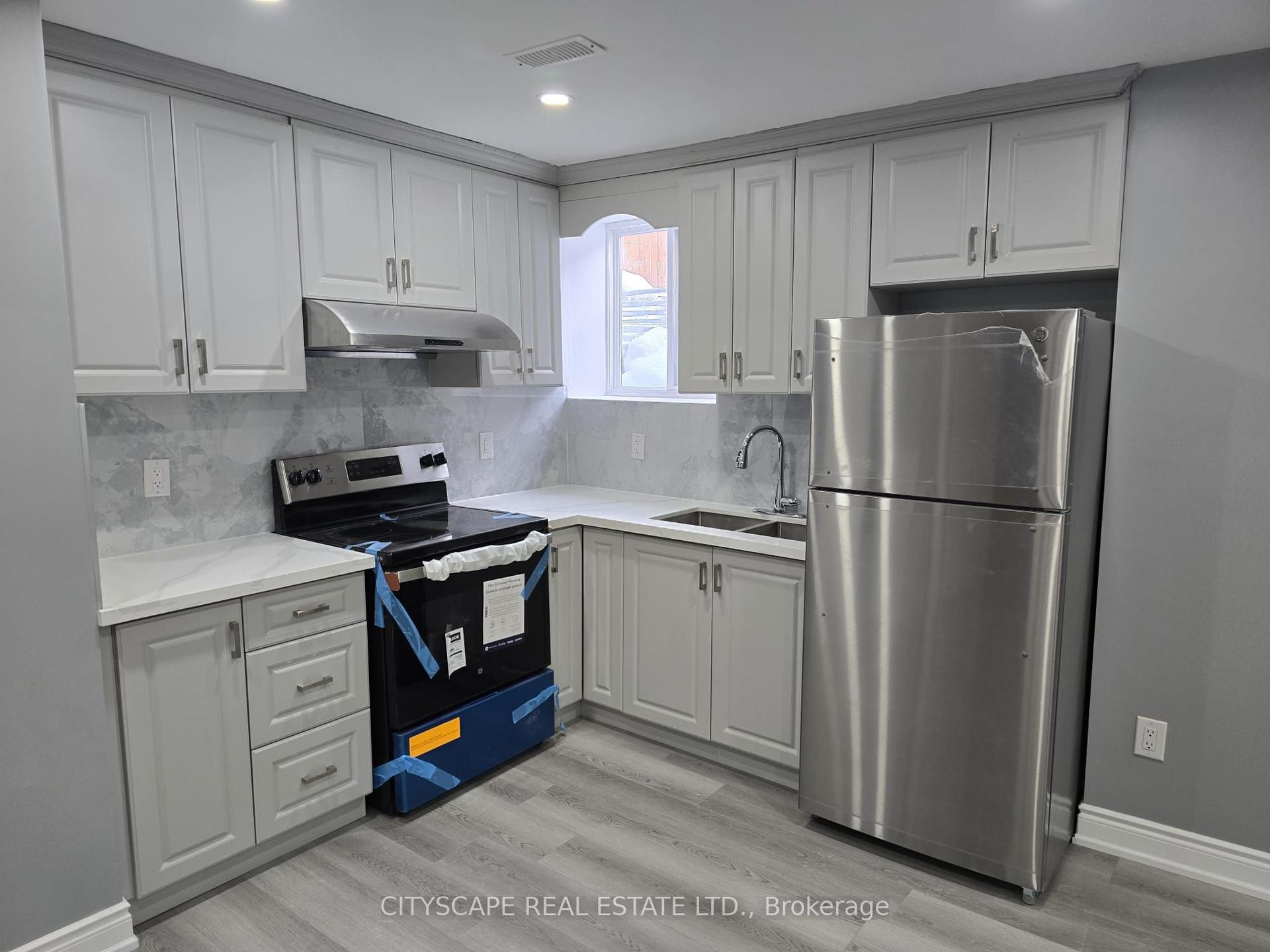 306 Bessborough Drive — photo 1