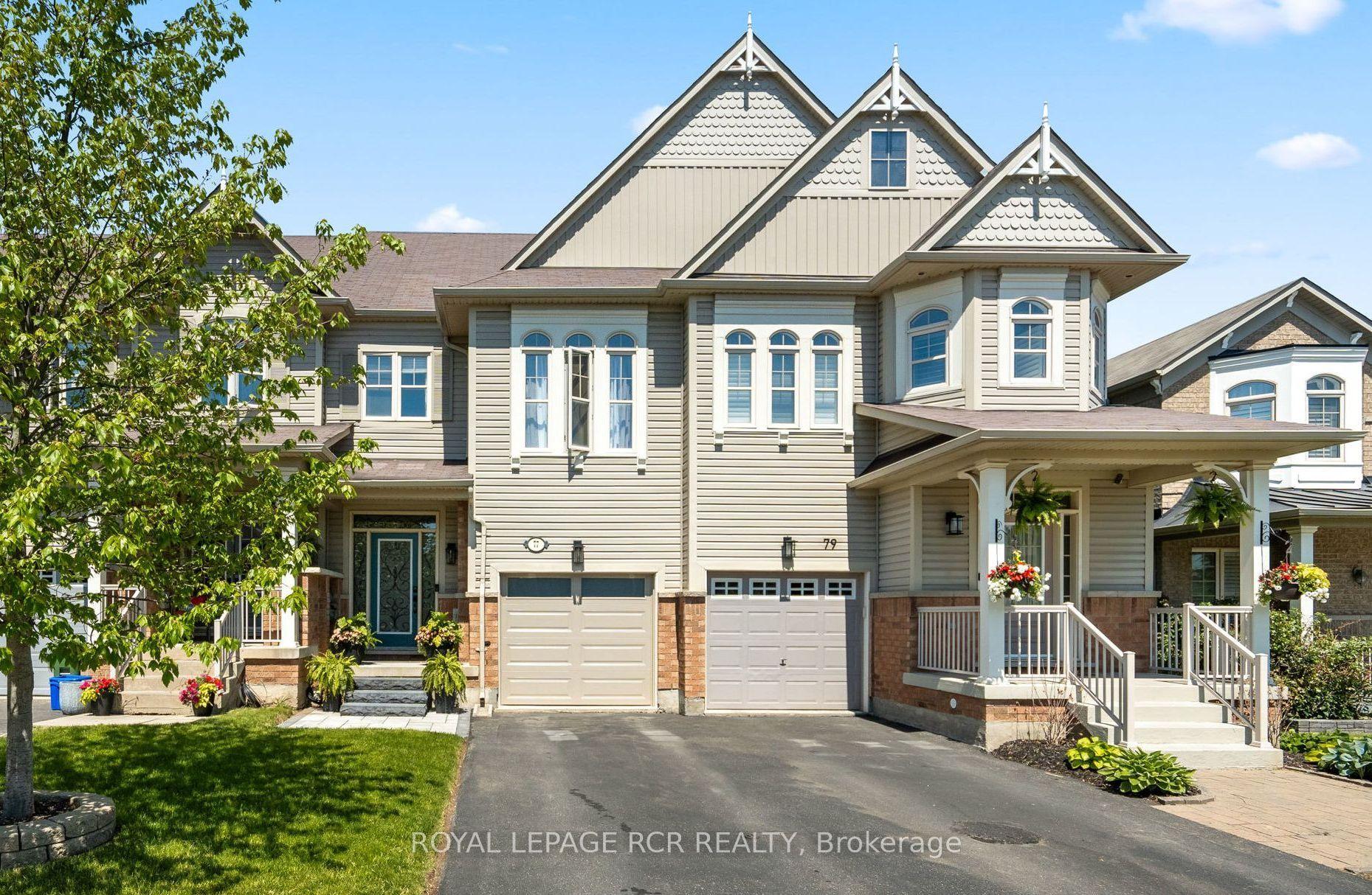 77 Cathedral Court — photo 1