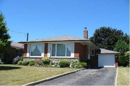 18 Coral Cove Crescent, Toronto — Detached for lease, photo 1