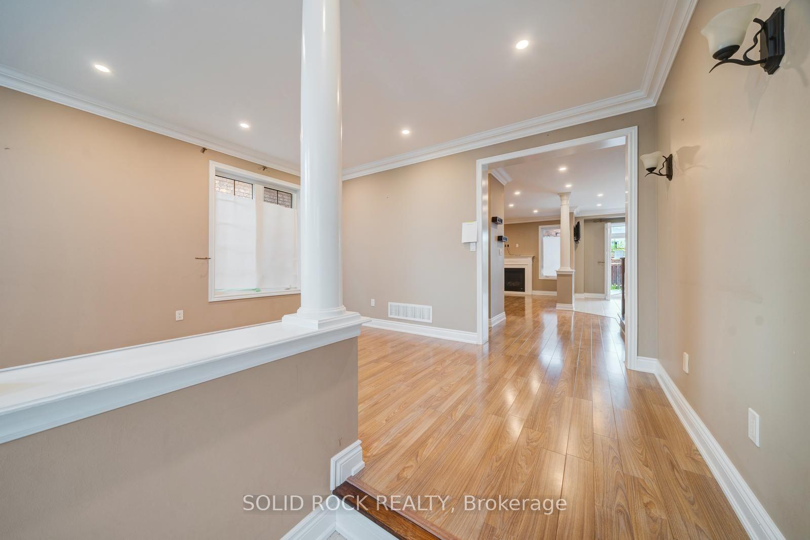 32 Albert Roffey Crescent — photo 4