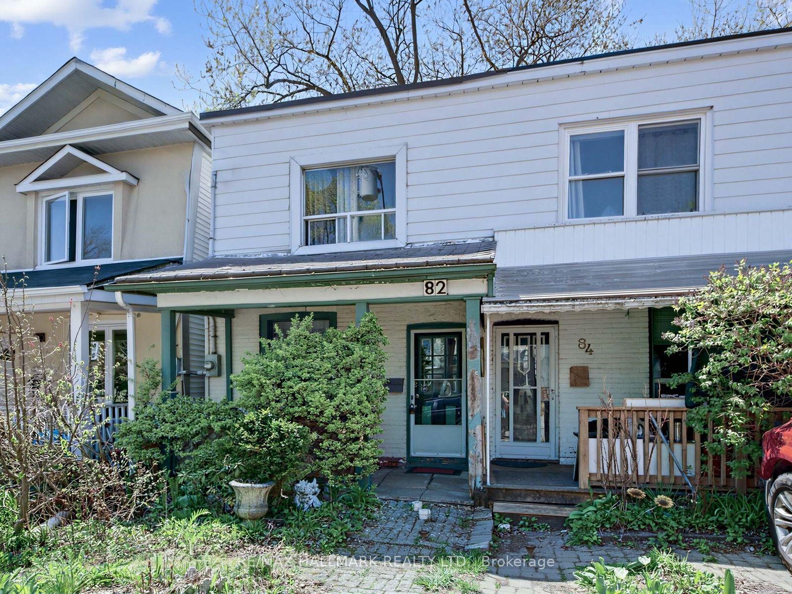 82 Muriel Avenue — photo 1