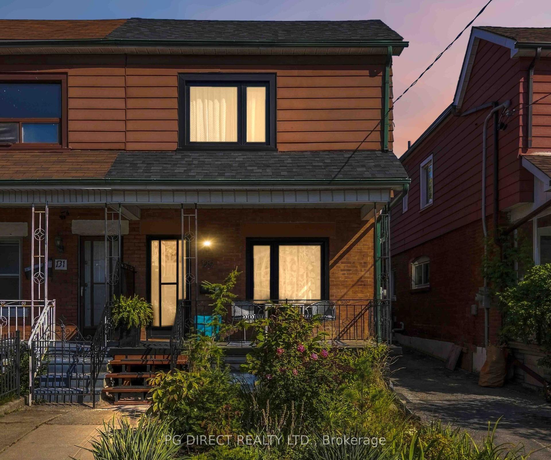 129 Kane Avenue, Toronto — Semi-Detached for sale, photo 1