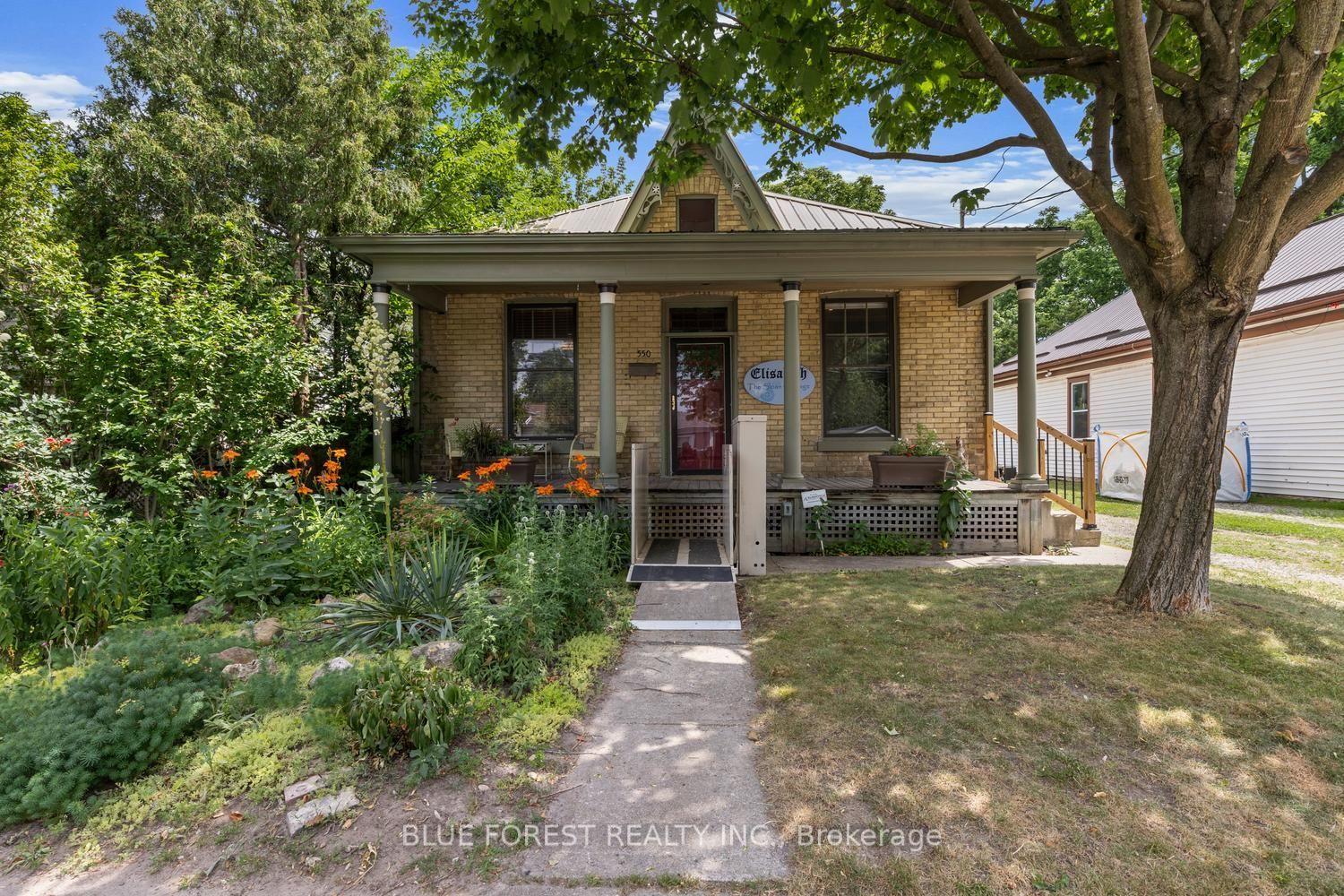 550 Elizabeth Street, London East — Detached for sale, photo 1