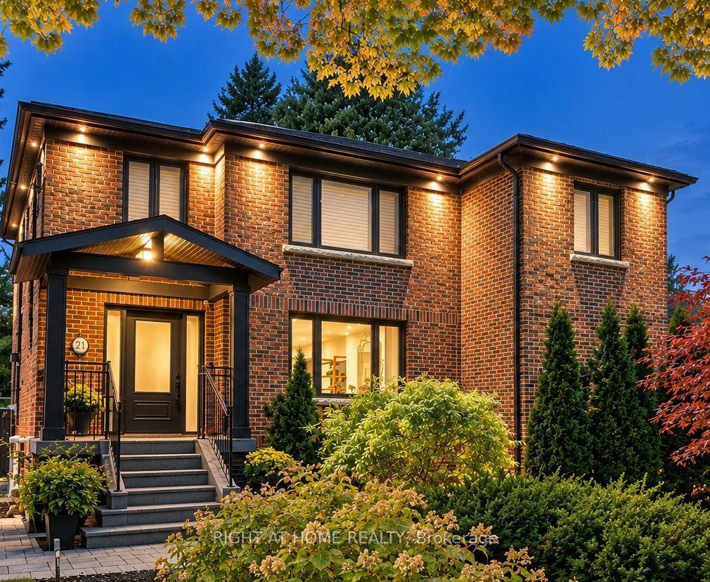 21 Austin Terrace, Toronto — Detached for sale, photo 1