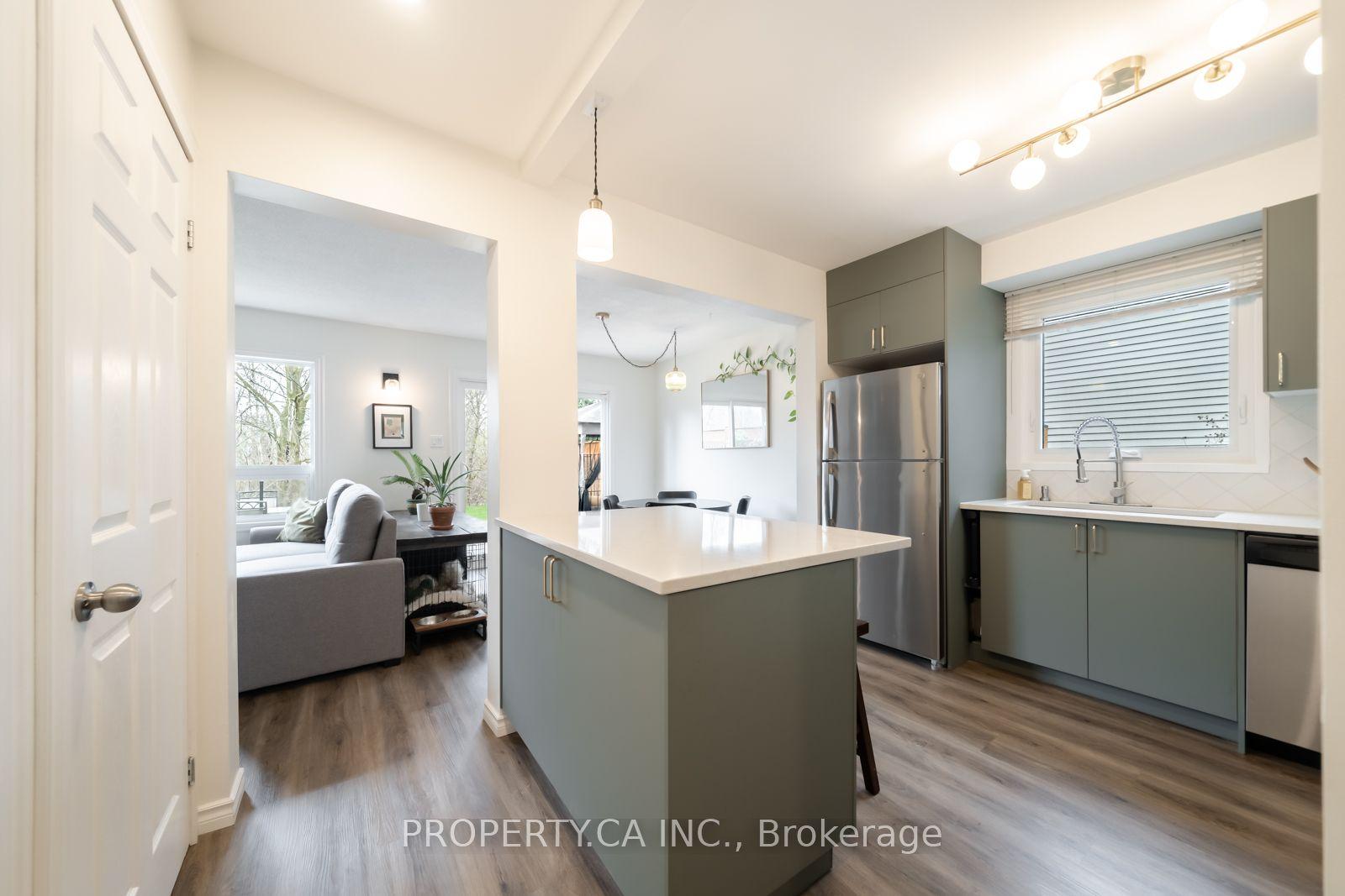 97 D'aubigny Road — photo 1