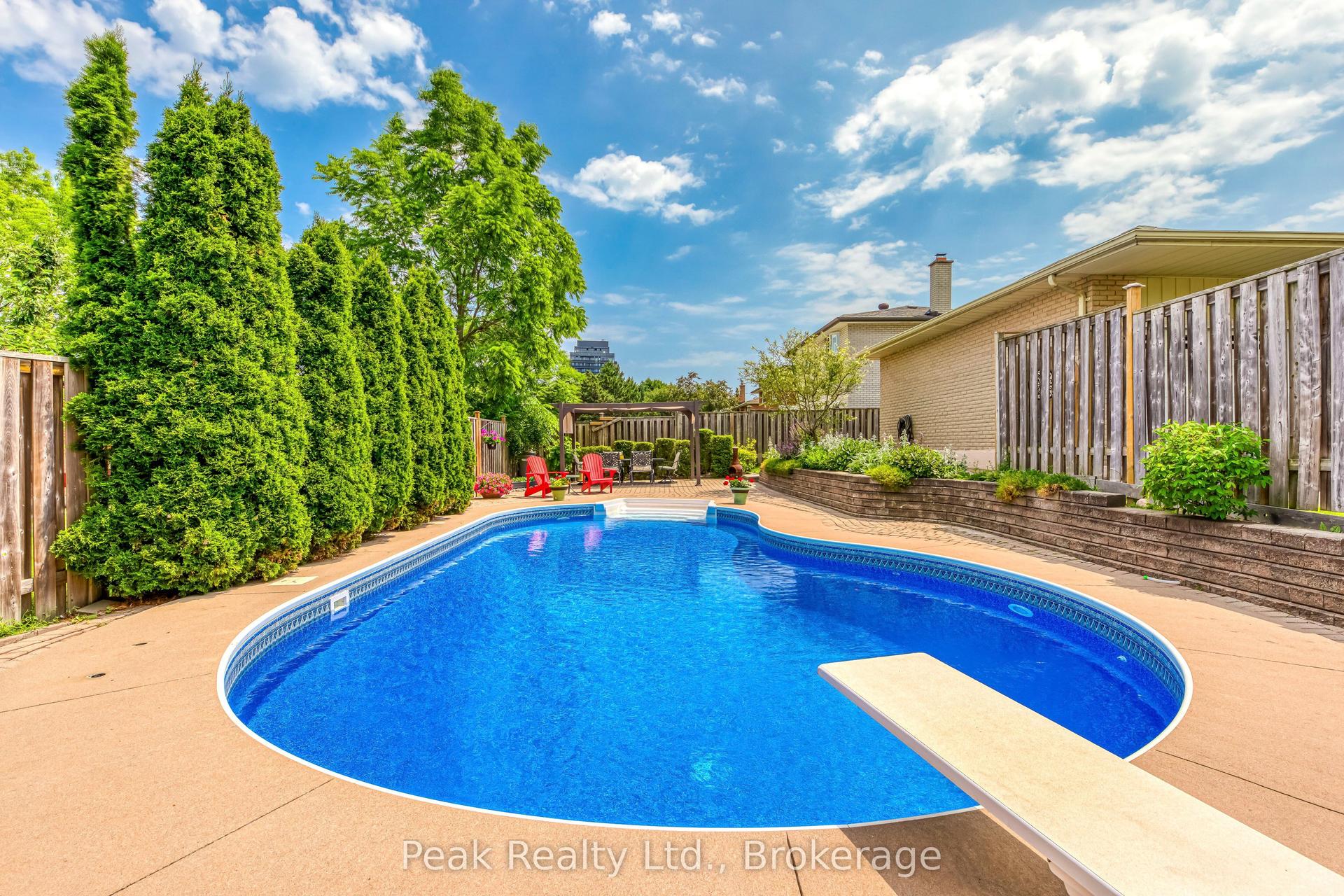 2235 Waycross Crescent, Mississauga — Detached for sale, photo 1