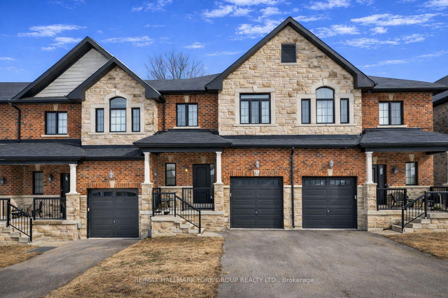 13 Charmuse Lane — photo 1