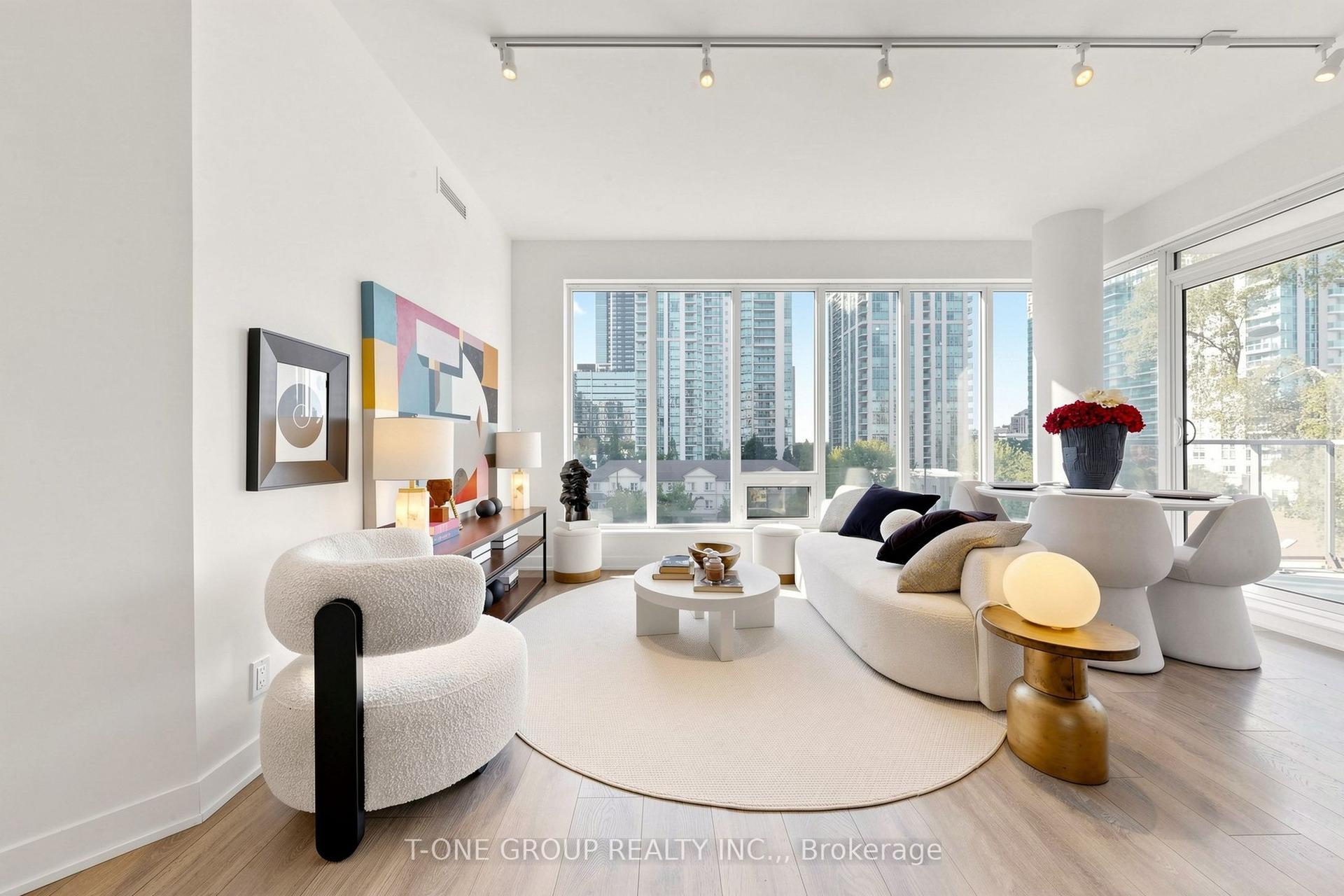 28 Avondale Avenue 502 #502, Toronto — Condo for sale, photo 1