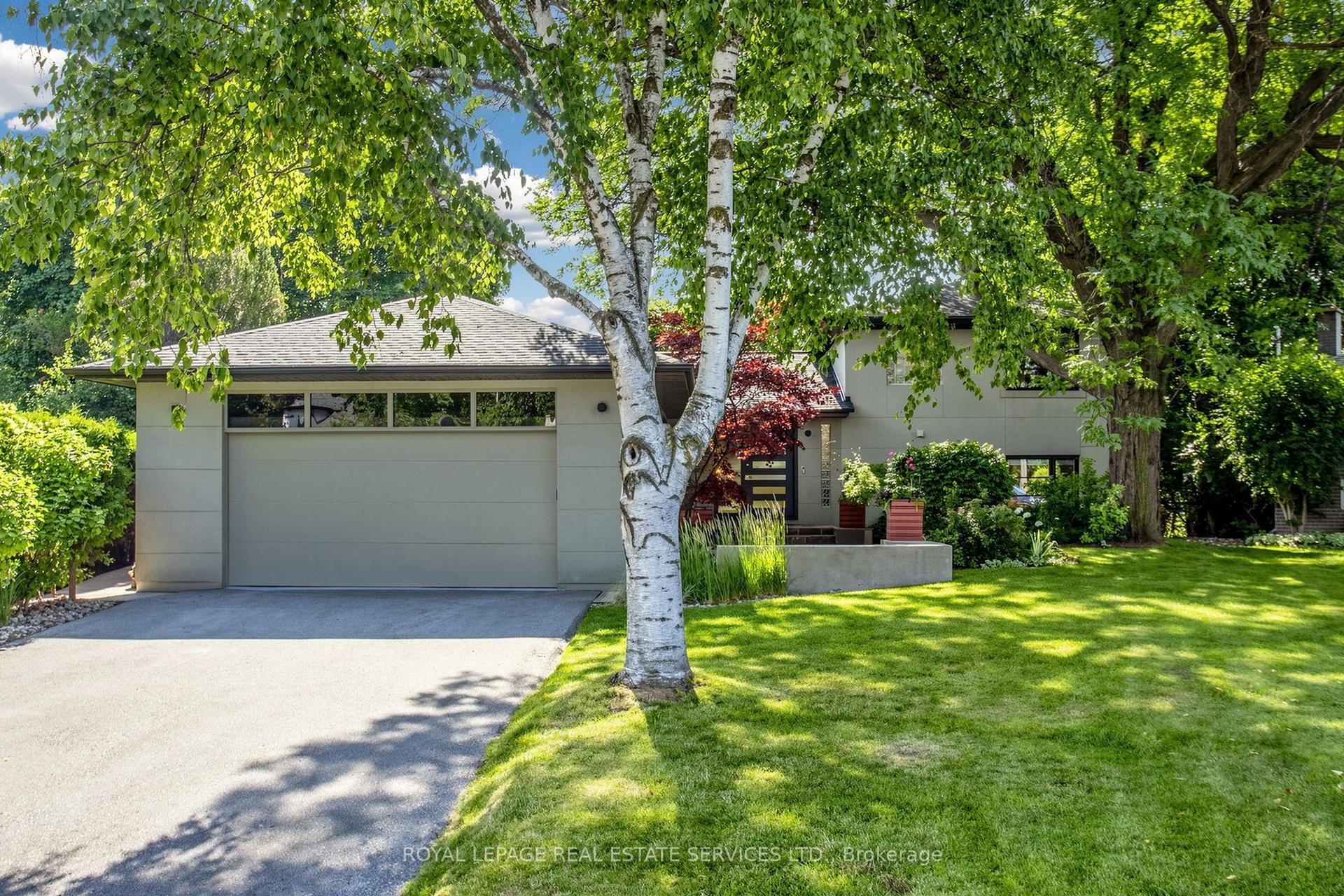 45 HOPPERTON Drive, Toronto — Detached for sale, photo 1
