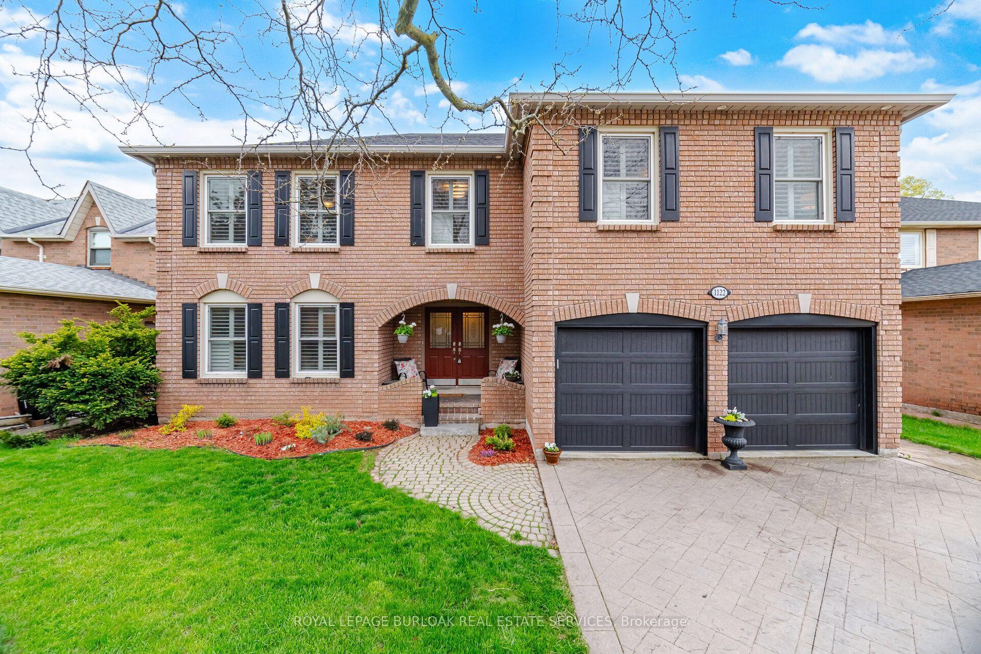 1122 Berkshire Court — photo 1