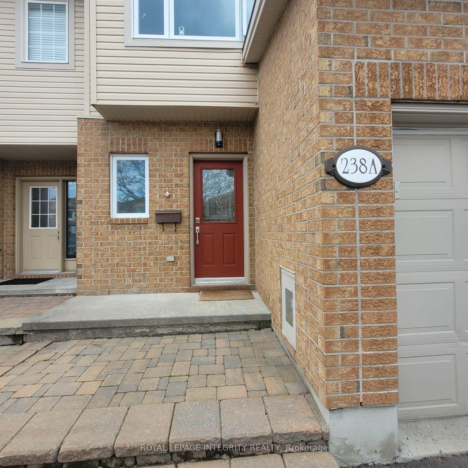 238 Claridge Drive — photo 1