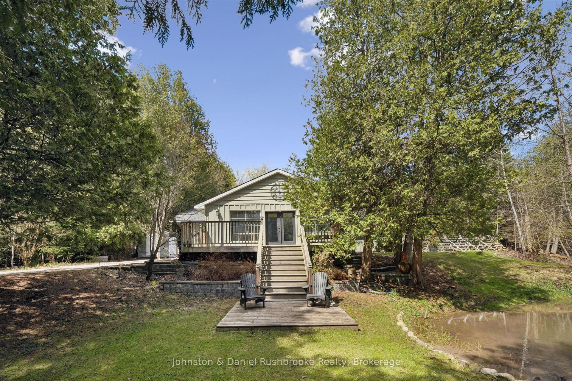 307251 Hockley Road — photo 1