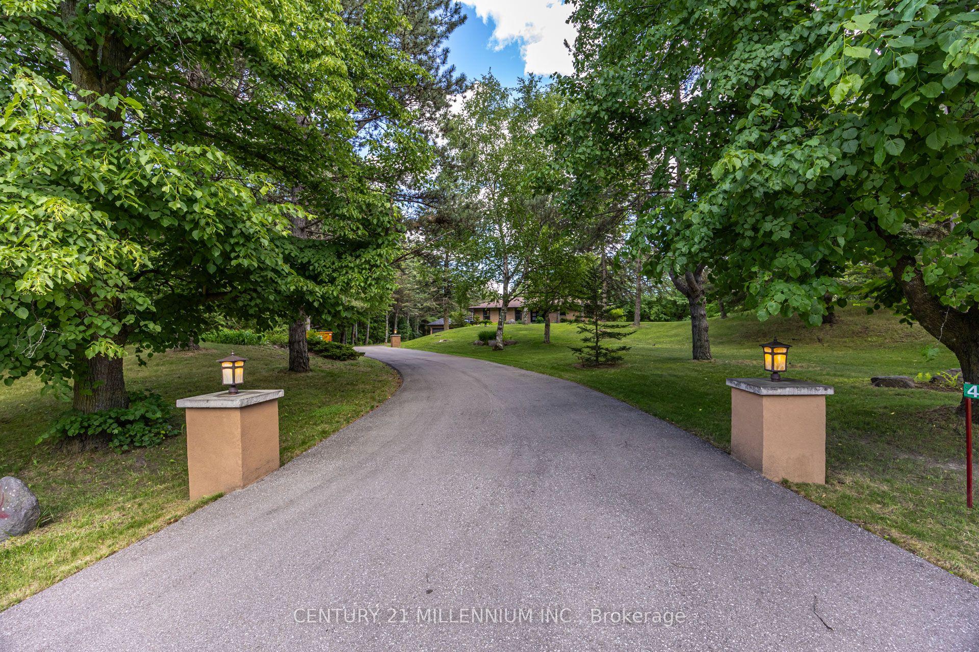 44 Gibson Lake Drive, Caledon — Detached for sale, photo 1