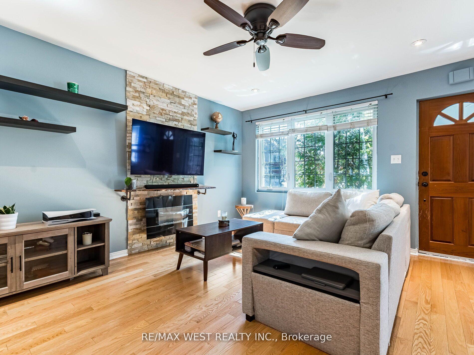 76 Laburnham Avenue, Toronto — Detached for sale, photo 1