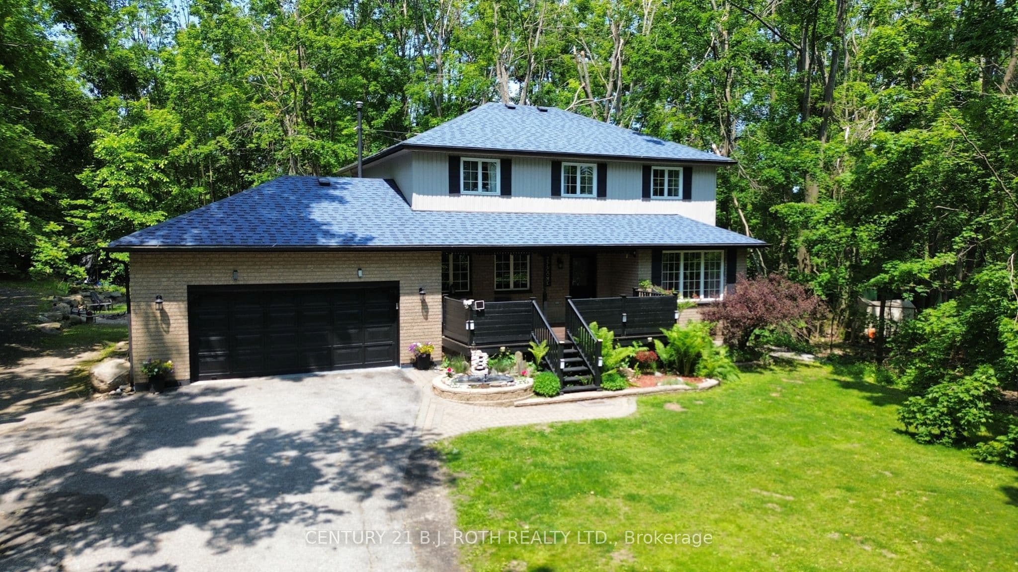 53 SLALOM Drive — photo 1