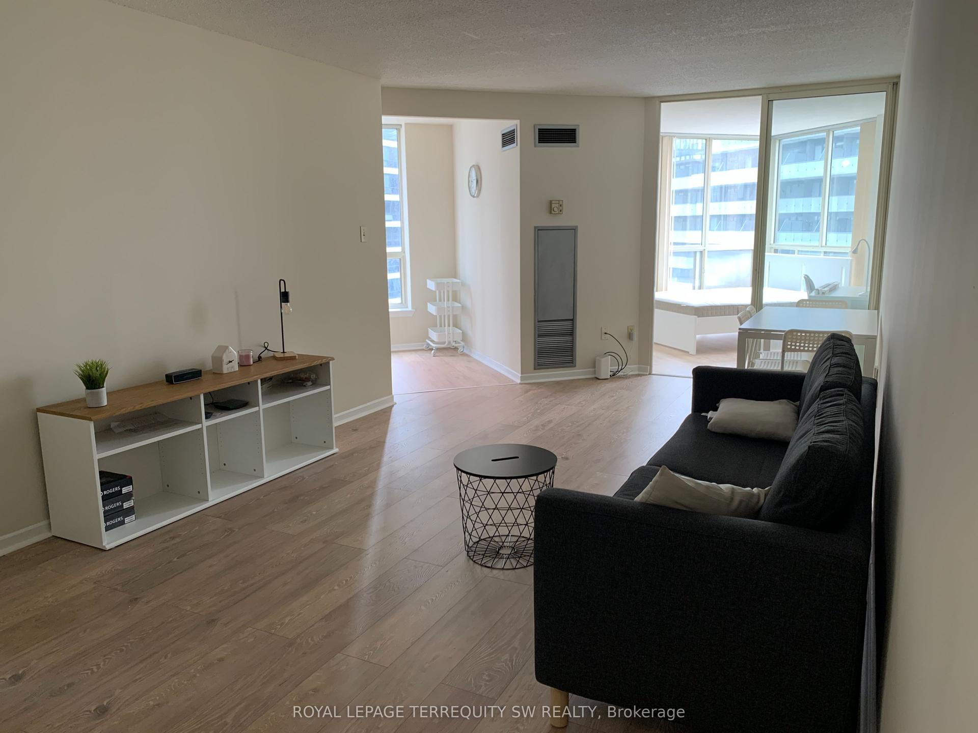44 St. Joseph Street 1212A #1212A, Toronto — Condo for lease, photo 1