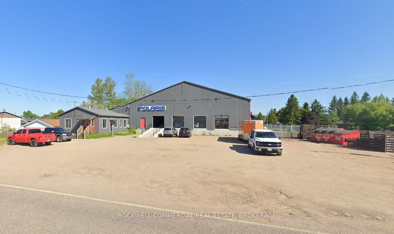 134 Forest Lea Road — photo 1