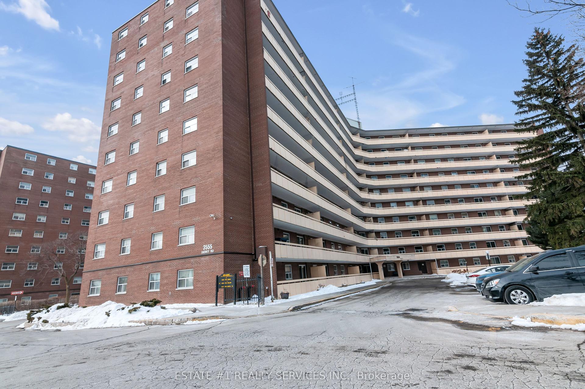 3555 Derry Road E 402 #402, Mississauga — Condo for sale, photo 1