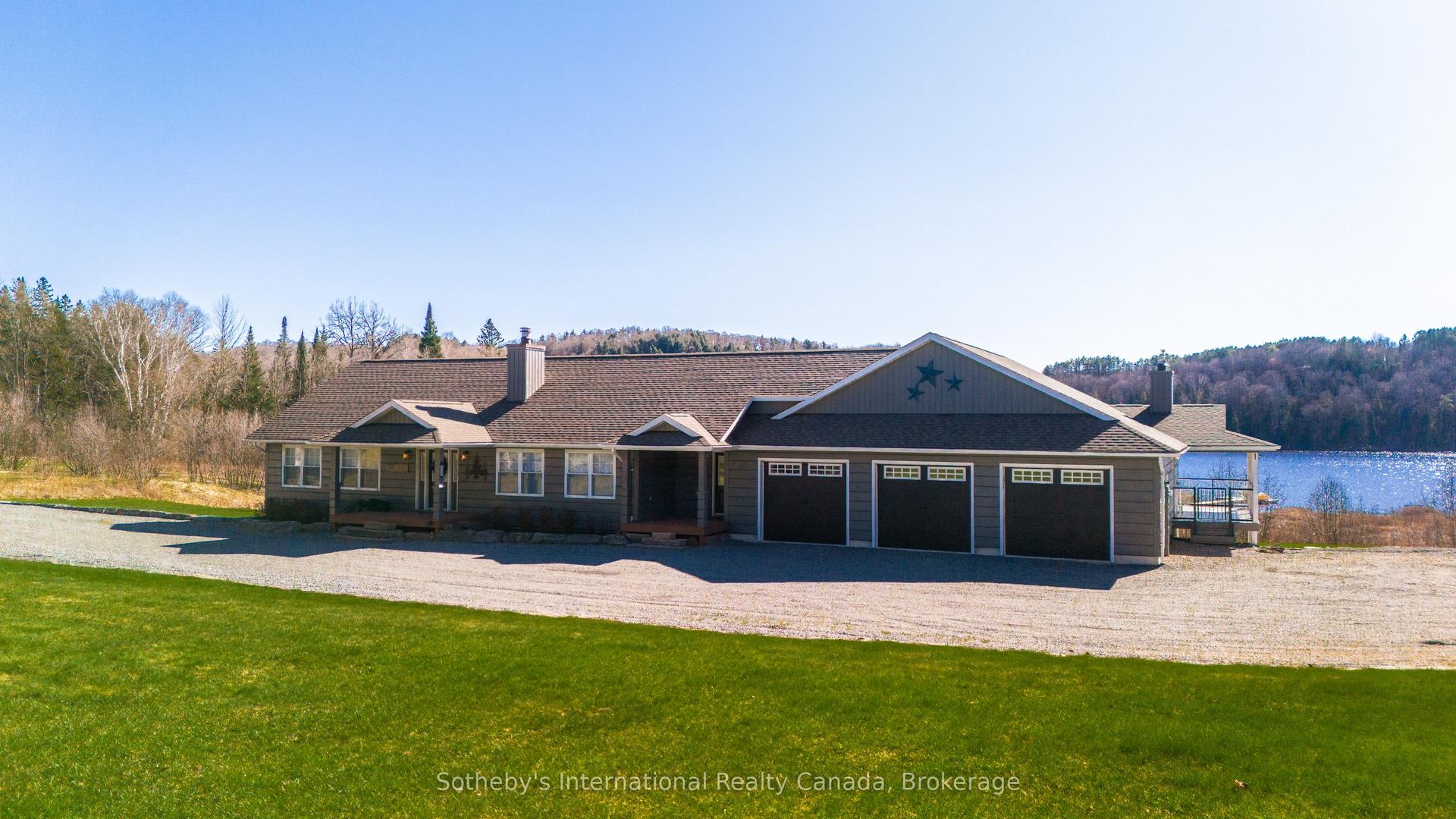 427 WEST BROWNS Road, Huntsville — Detached for sale, photo 1