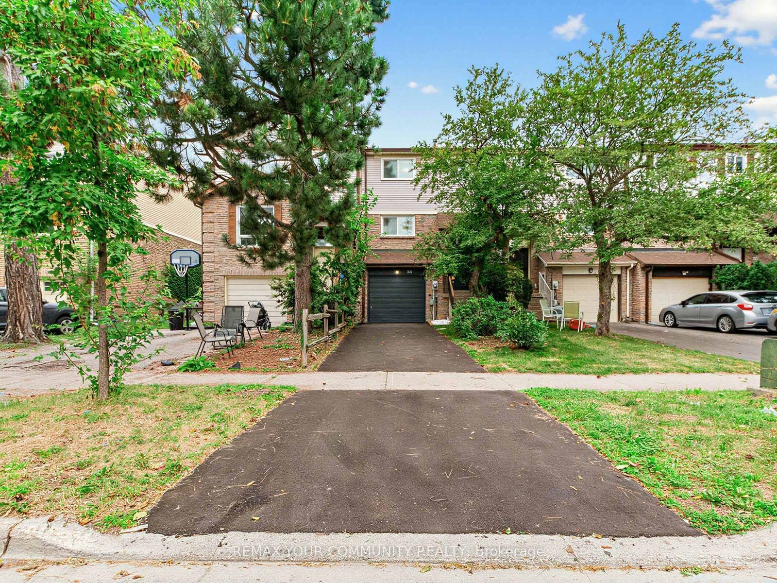 88 Dana Crescent, Vaughan — Townhouse for sale, photo 1