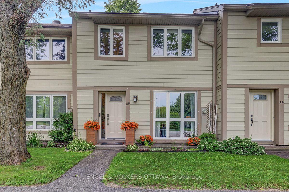 66 Peary Way, Kanata — Condo Town for sale, photo 1
