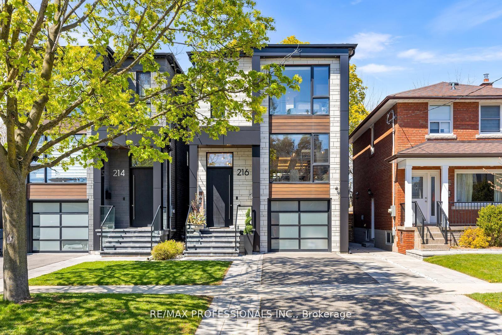 216 Aldercrest Road, Toronto — Detached for sale, photo 1