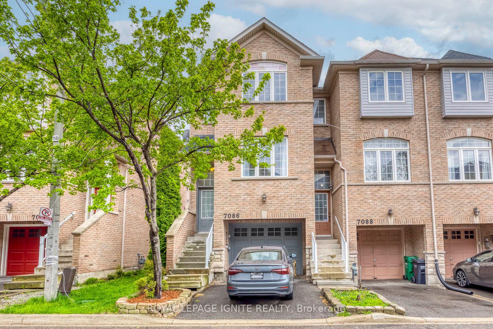 7086 Fairmeadow Crescent — photo 1