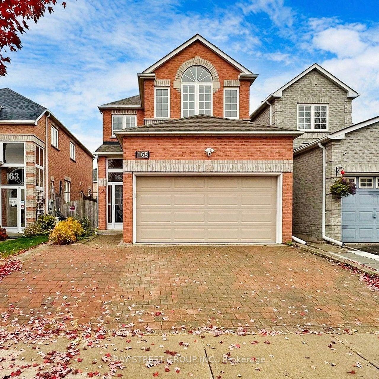Upper 165 Worthing Avenue, Markham — Detached for lease, photo 1