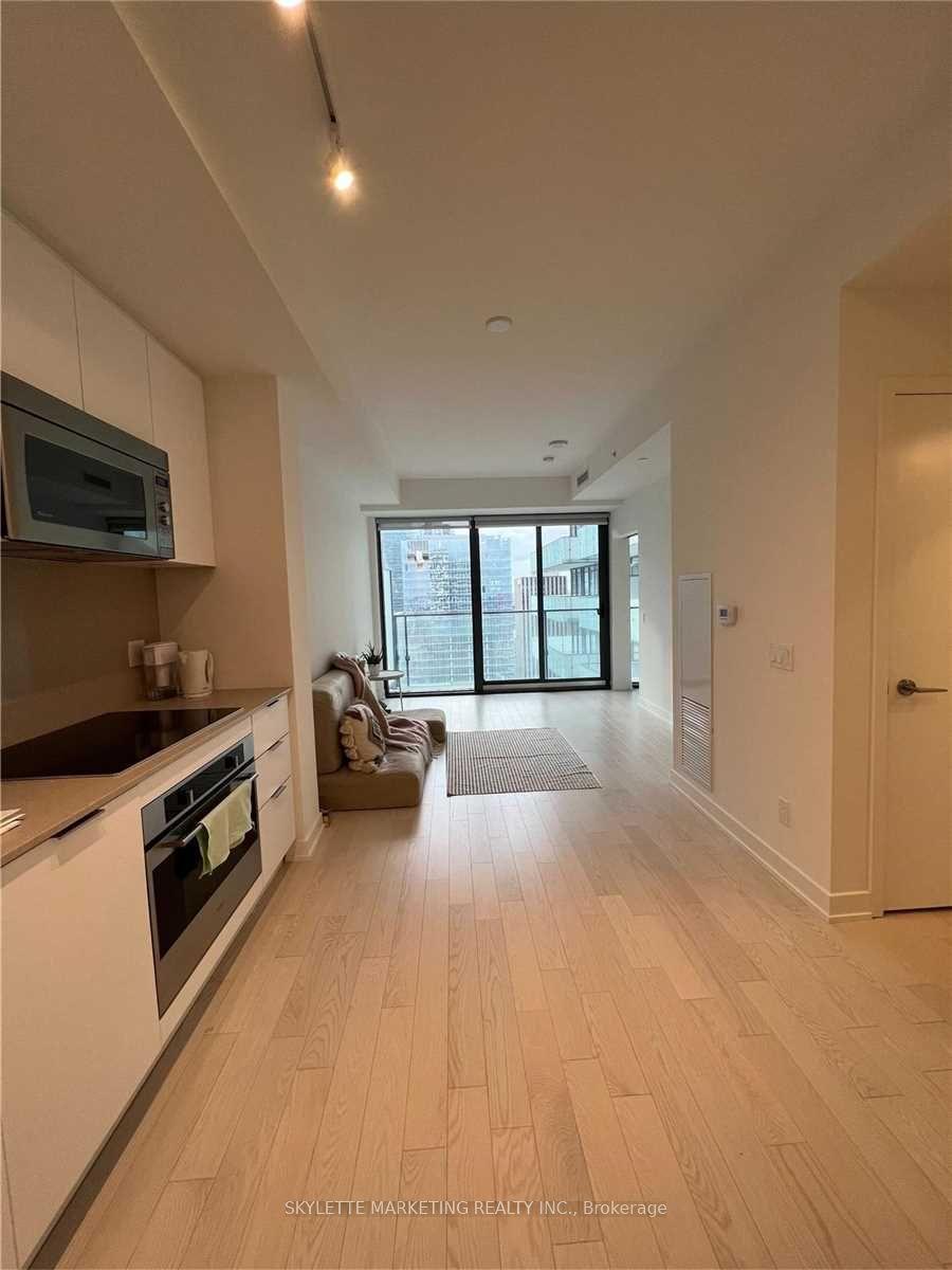 20 Lombard Street 3607 #3607 — photo 1