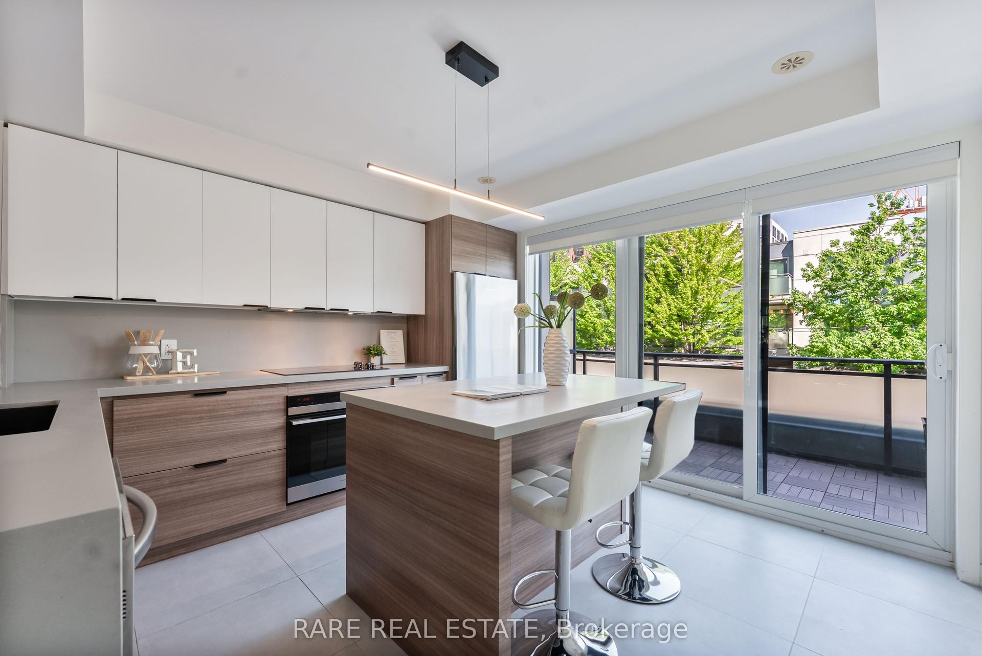 38 Cole Street, Toronto — Condo Town for sale, photo 1