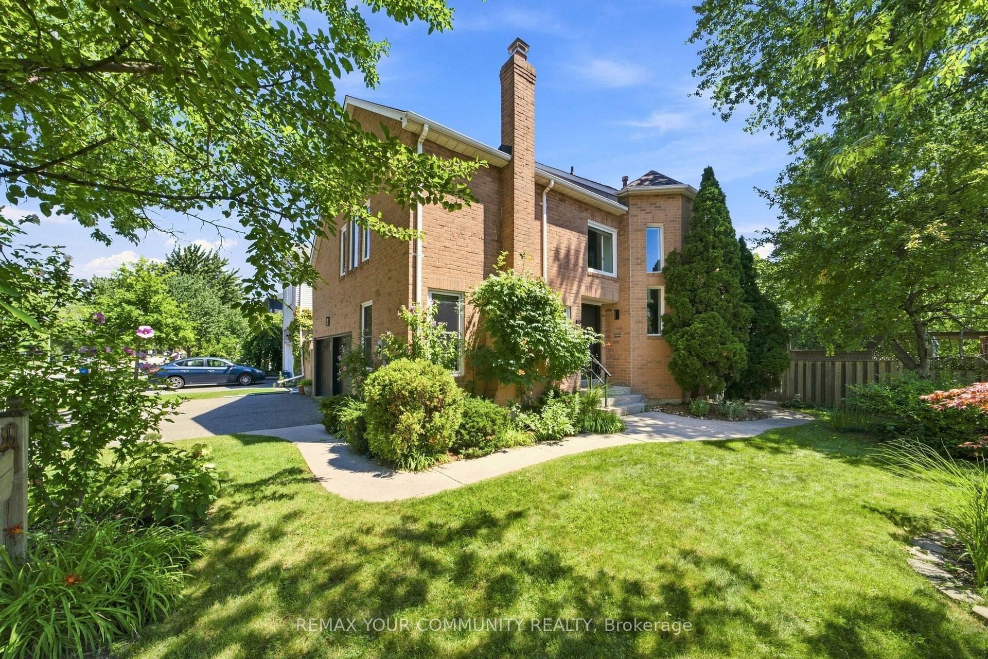 1544 Greenbriar Drive, Oakville — Detached for lease, photo 1