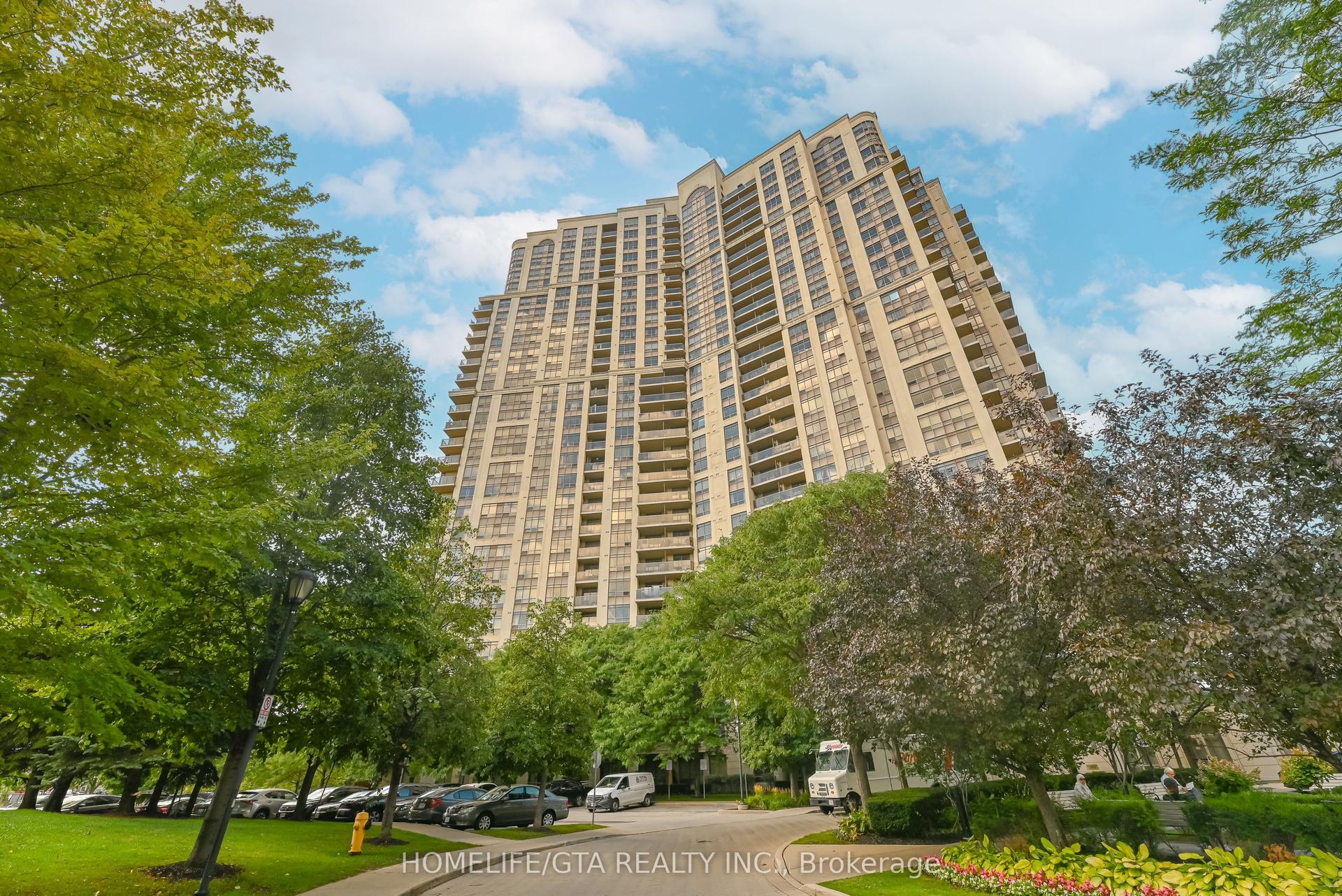 710 Humberwood Boulevard 107 #107, Toronto — Condo for lease, photo 1