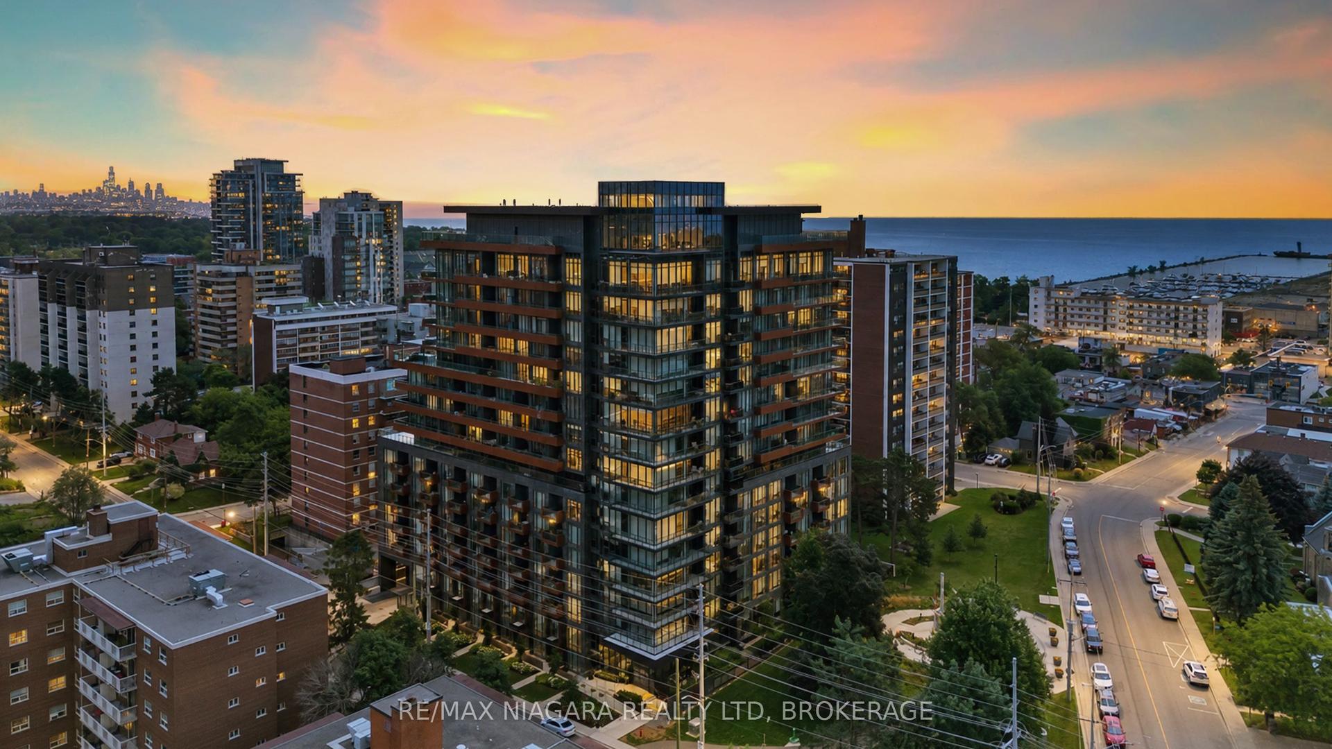 21 Park Street E 717 #717, Mississauga — Condo for sale, photo 1