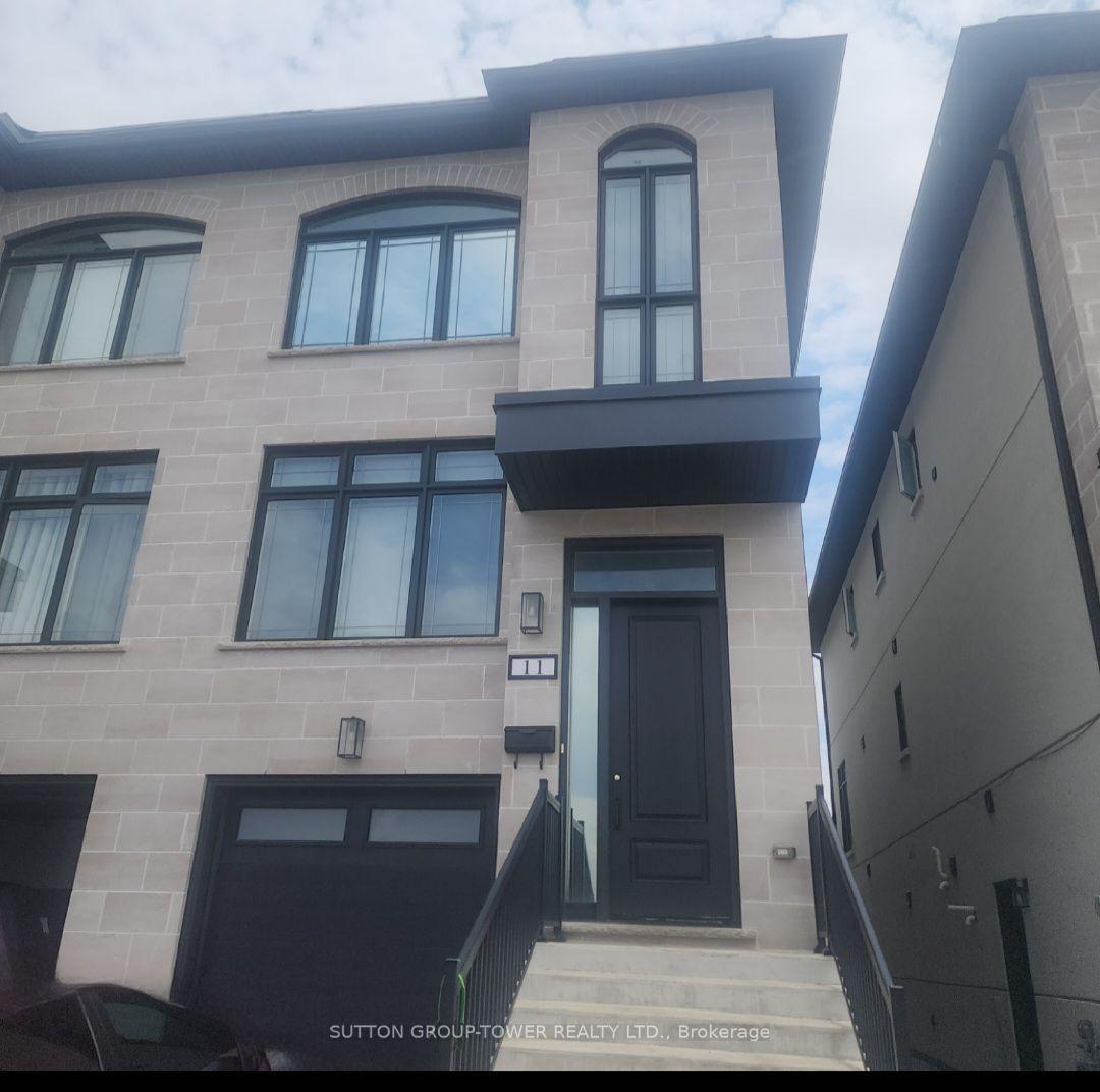 11 St. Gaspar Court, Toronto — Semi-Detached for sale, photo 1