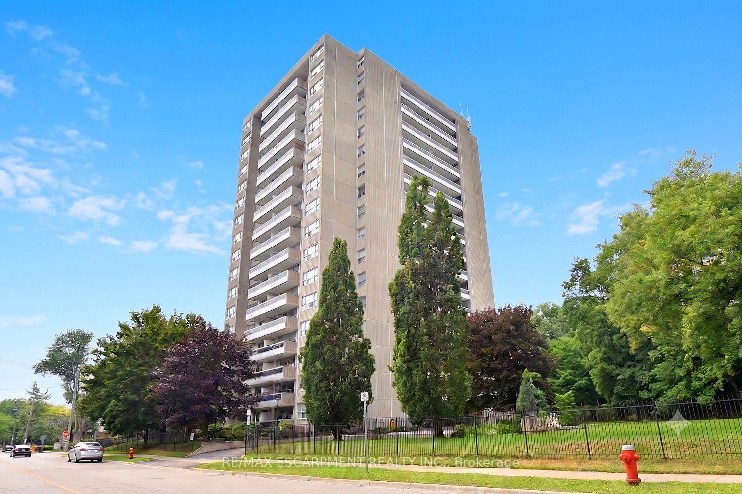 2263 Marine Drive 401 #401, Oakville — Condo for sale, photo 1